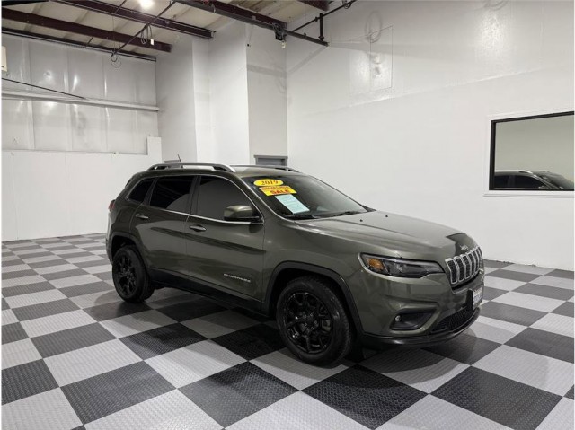 2019 Jeep Cherokee Latitude