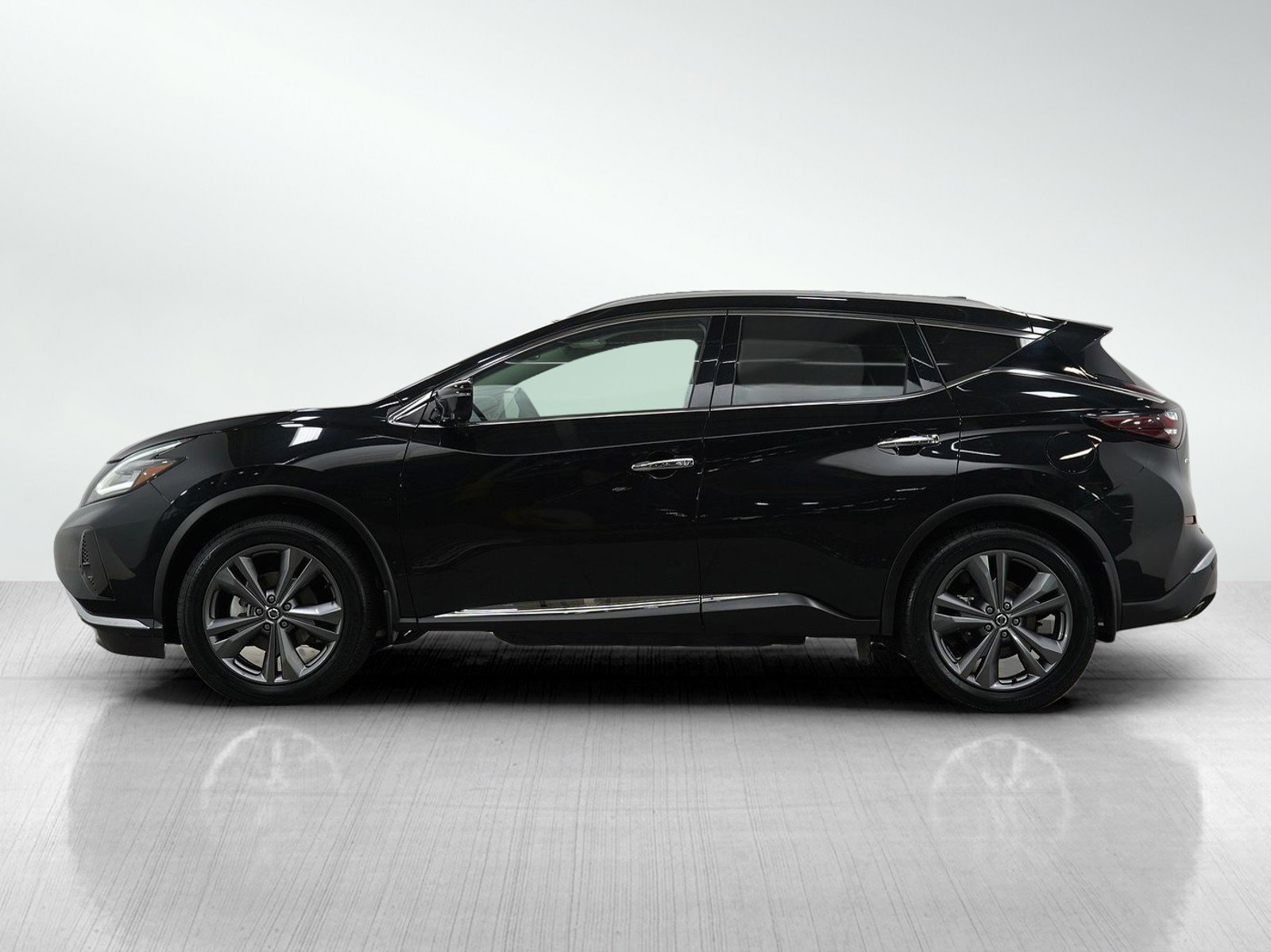 Used 2021 Nissan Murano Platinum with VIN 5N1AZ2DS5MC144192 for sale in Wayzata, Minnesota