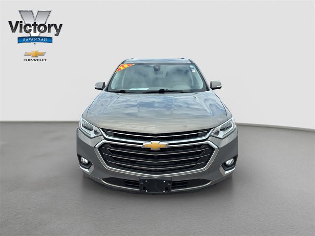 Used 2018 Chevrolet Traverse Premier with VIN 1GNEVJKW1JJ176296 for sale in Kansas City