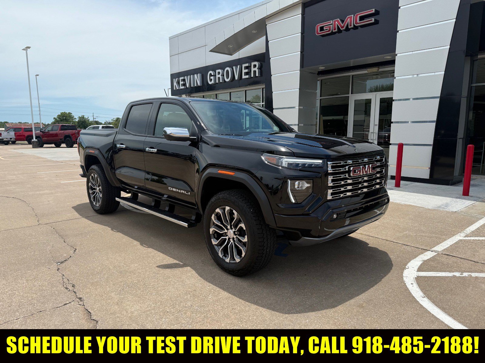 2024 GMC Canyon Denali's photo