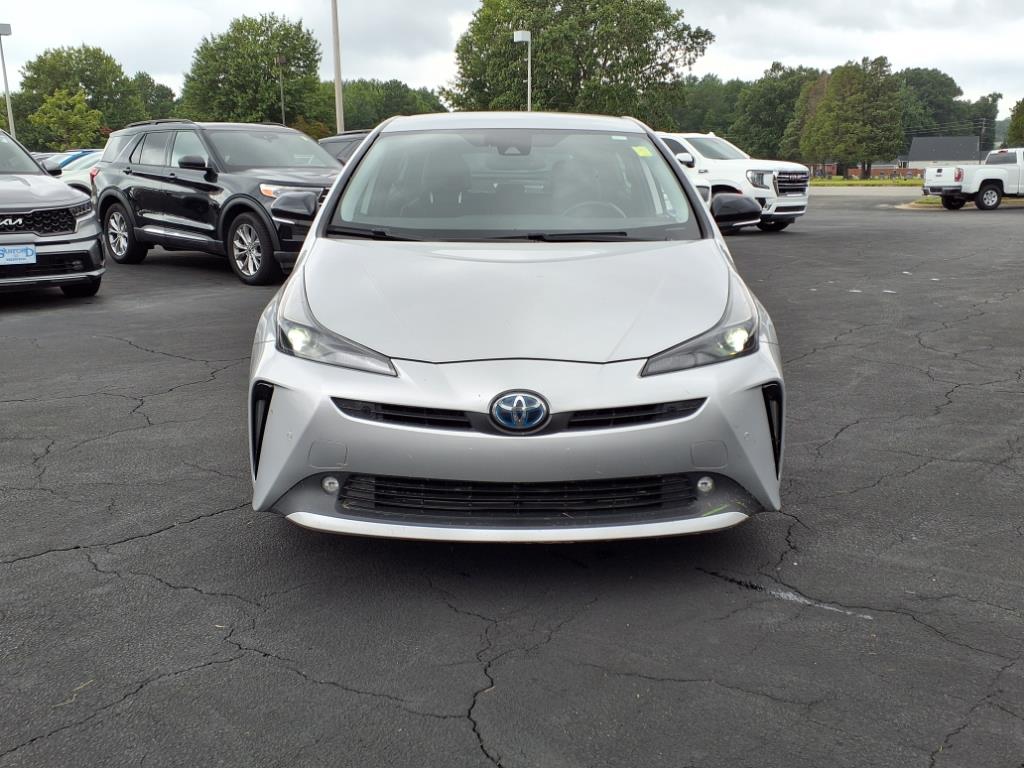 2022 Toyota Prius XLE photo 2
