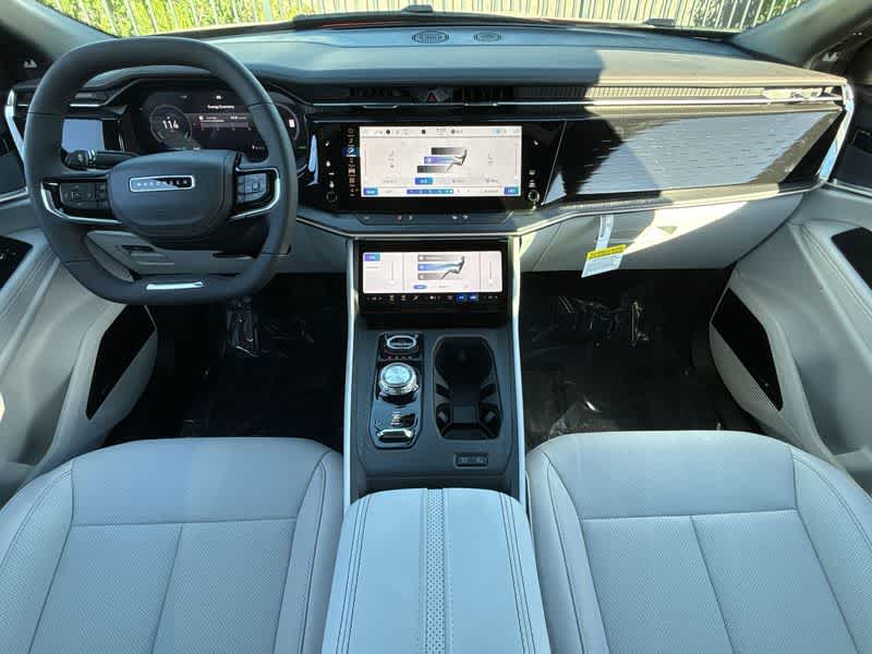 2025 Jeep Wagoneer S Limited photo 13