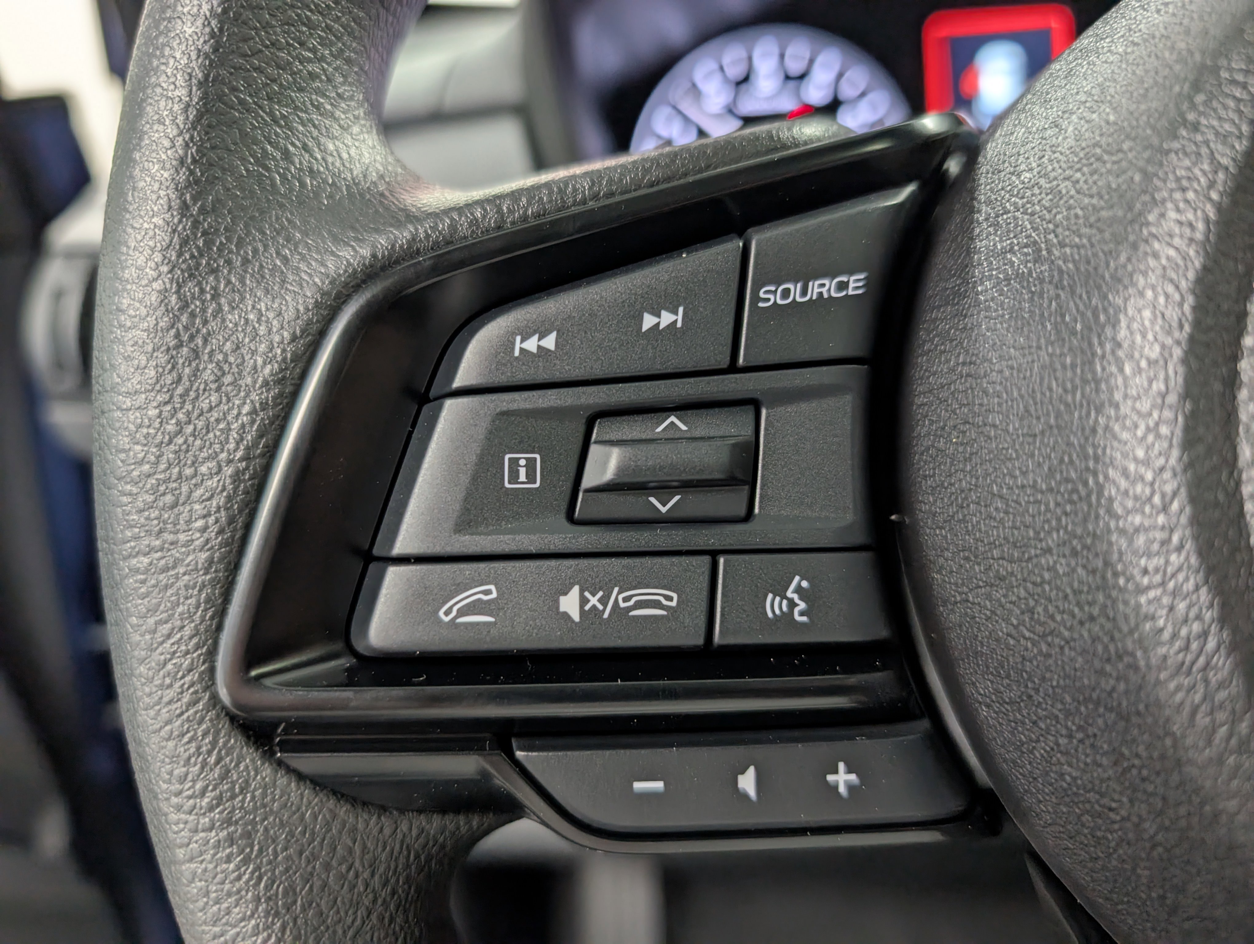 2025 Subaru Crosstrek Premium photo 6