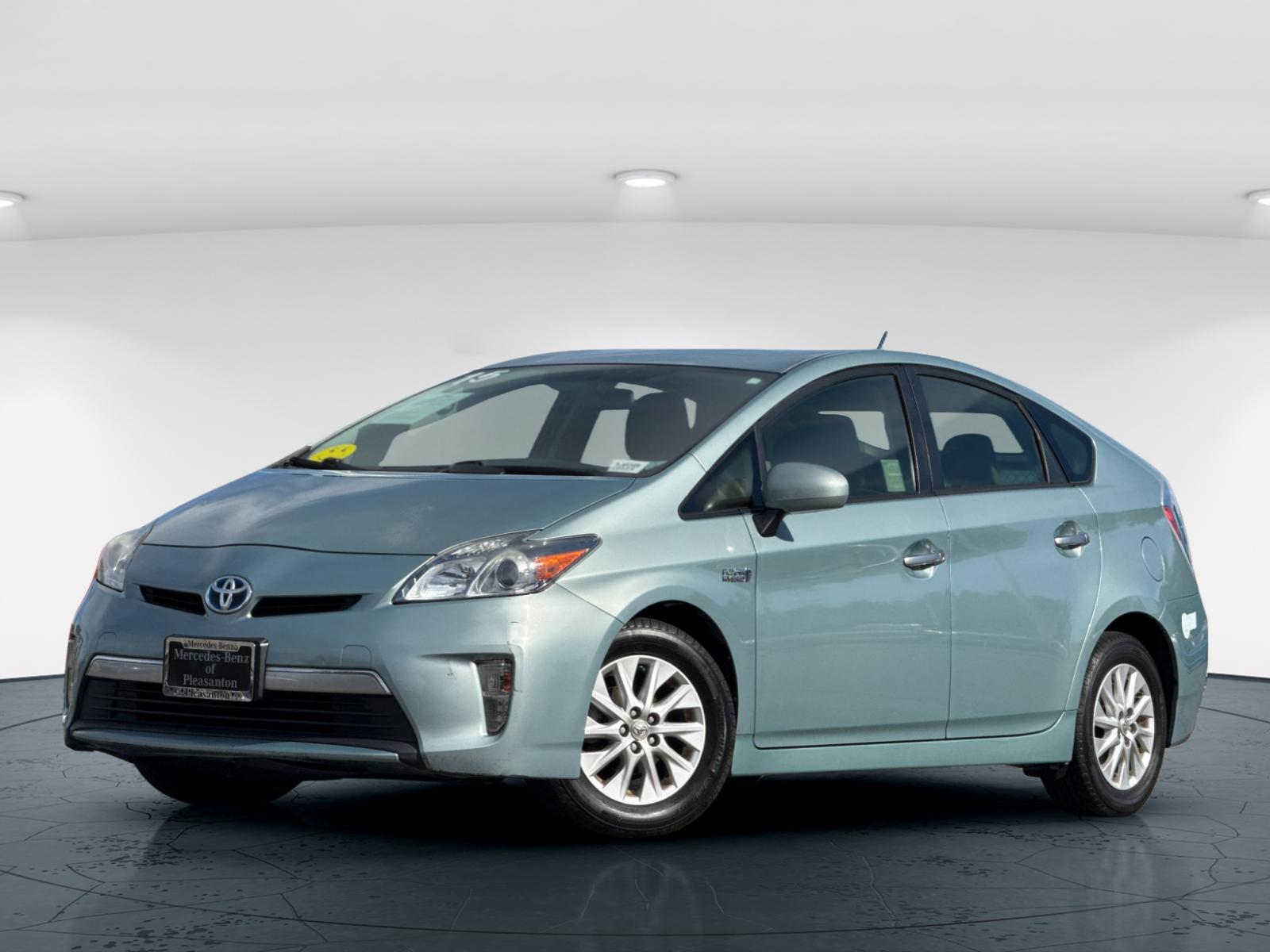 Used 2015 Toyota Prius Plug-In Advanced with VIN JTDKN3DPXF3066422 for sale in Pleasanton, CA