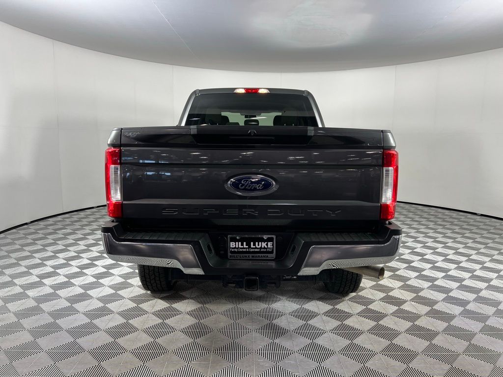 2018 Ford F-250 photo 4