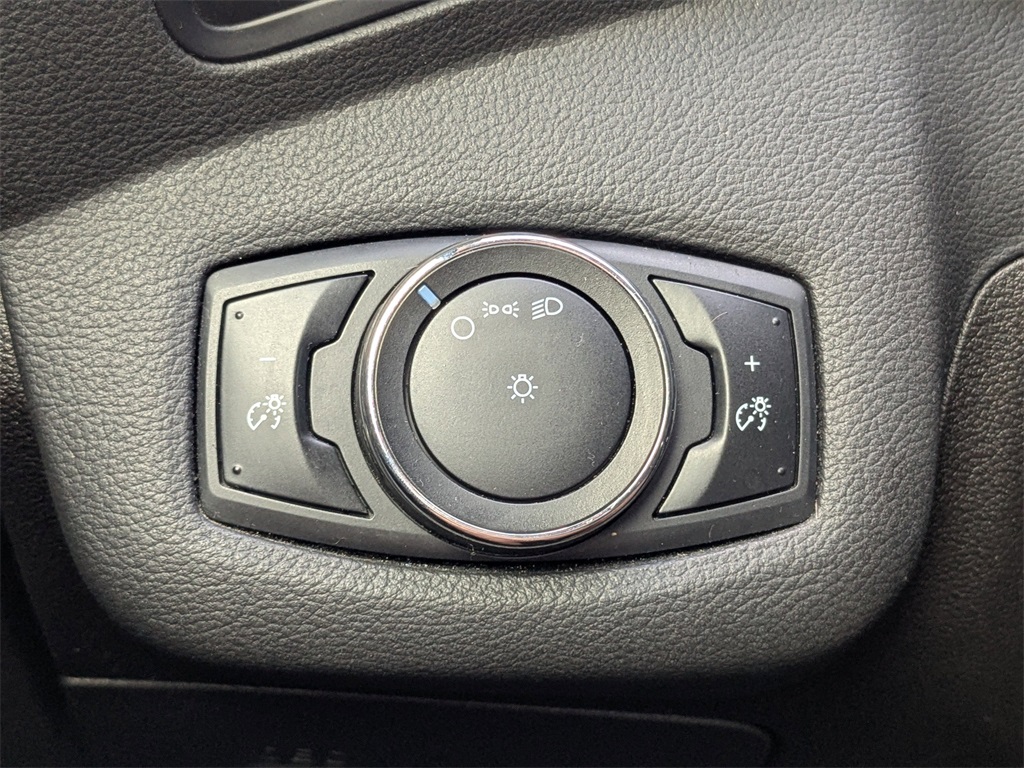 2014 Ford Escape S photo 19