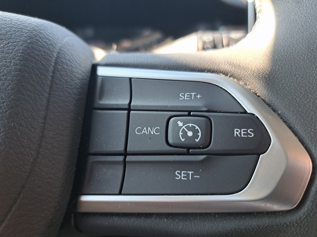 2022 Jeep Compass Latitude photo 9