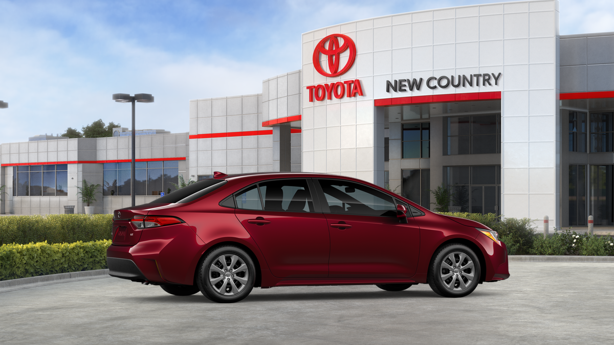 2026 Toyota Corolla LE photo 10