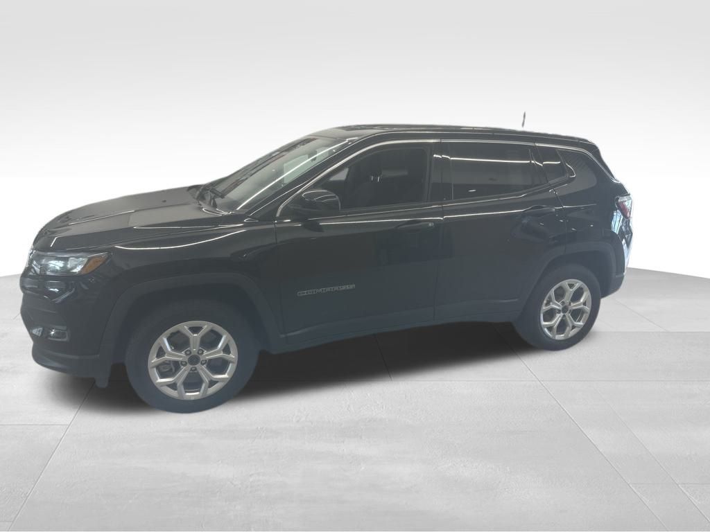2025 Jeep Compass Sport photo 2