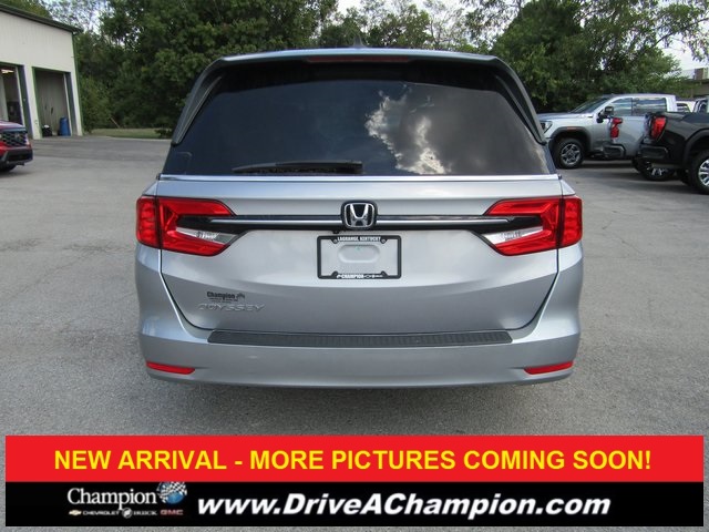 2022 Honda Odyssey EX photo 5