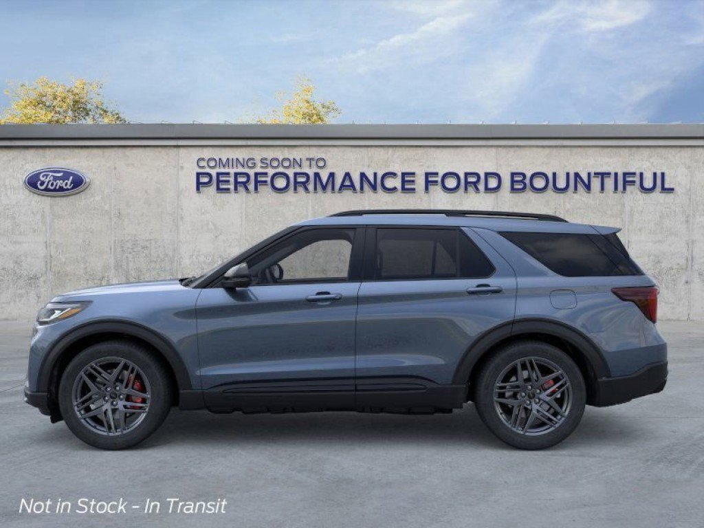 2025 Ford Explorer ST photo 2