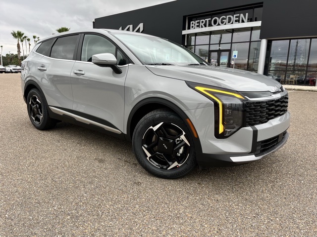 2026 Kia Sportage EX's photo