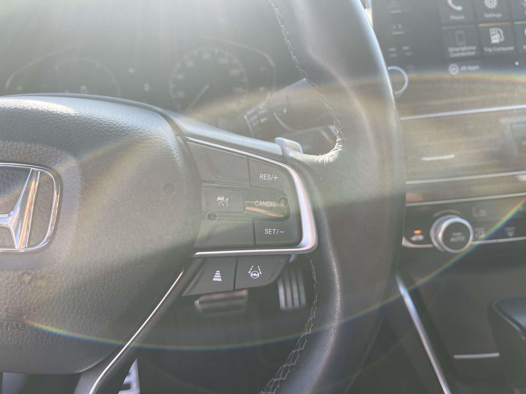2022 Honda Accord Sport 1.5T photo 18