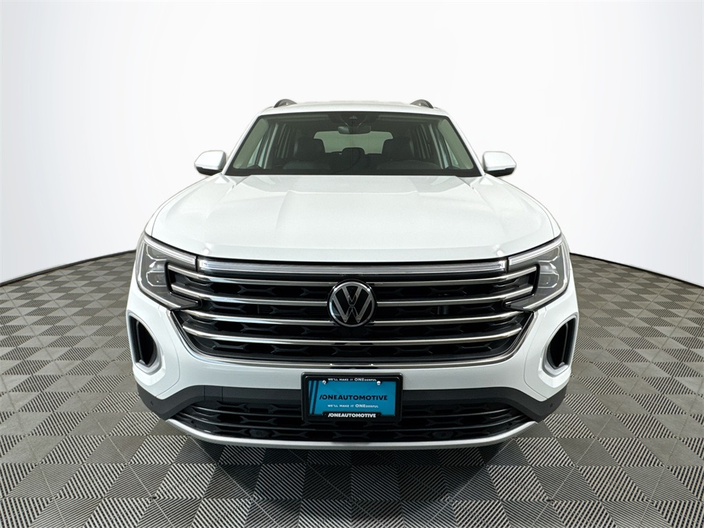 2025 Volkswagen Atlas SE Technology photo 3