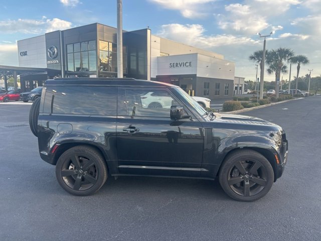 2024 Land Rover Defender X-Dynamic SE's photo