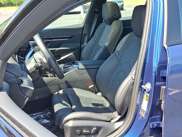 2025 Bmw 530i xDrive photo 13