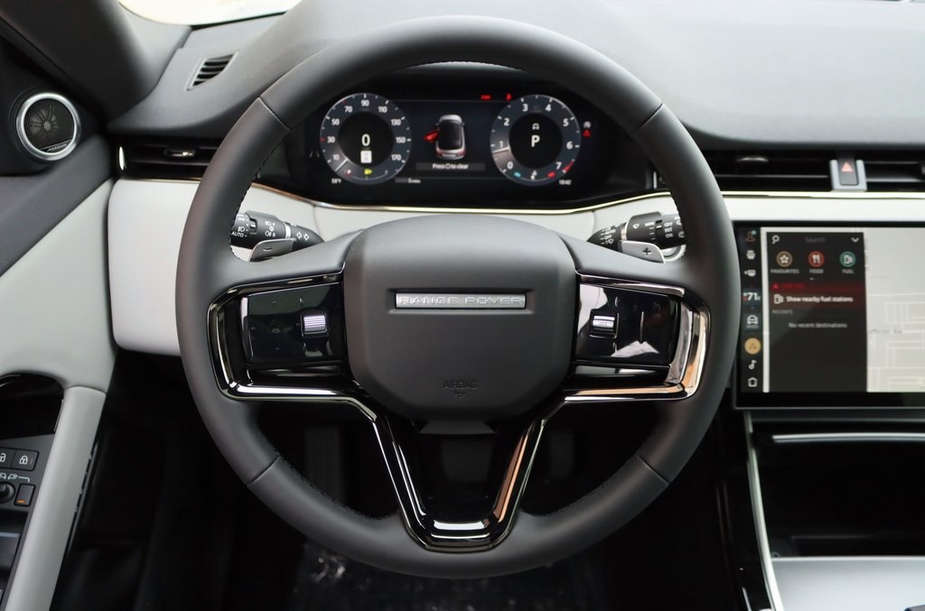 2026 LAND ROVER RANGE ROVER EVOQUE - Image 16