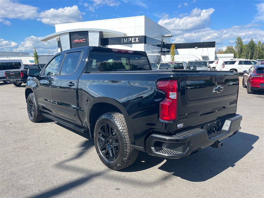 2025 Chevrolet Silverado 1500 High Country photo 2