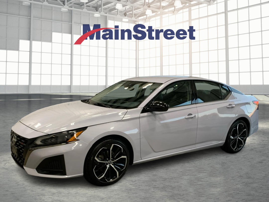 2023 Nissan Altima SR