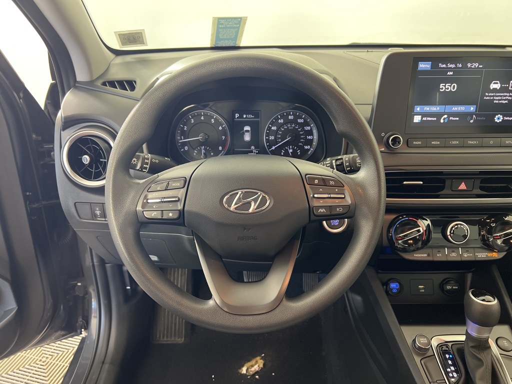 2023 Hyundai Kona SEL photo 16