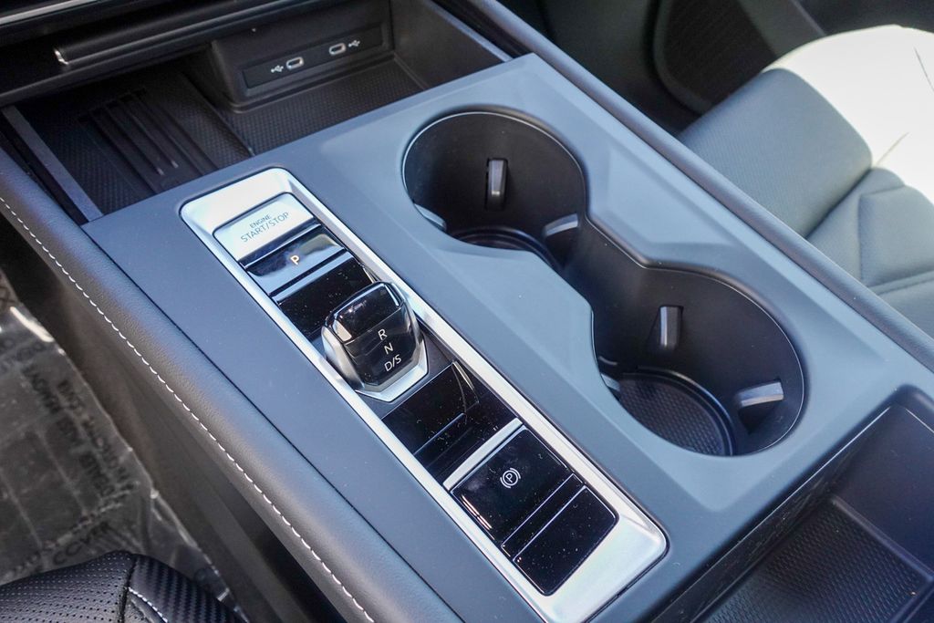 2025 Volkswagen Atlas Cross Sport SE photo 16