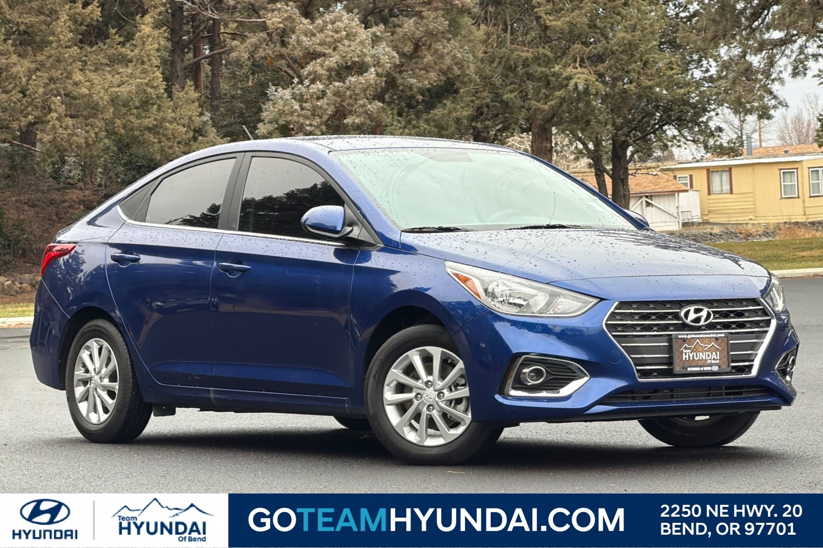 2022 Hyundai Accent SEL's photo