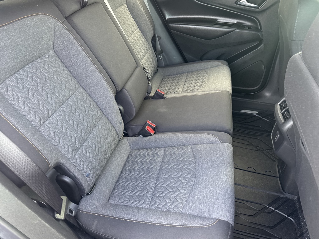 2022 Chevrolet Equinox LT photo 22