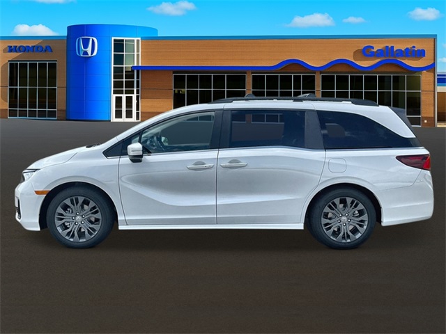 2026 Honda Odyssey Touring photo 2