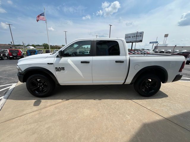 2024 Ram 1500 Classic Warlock photo 2