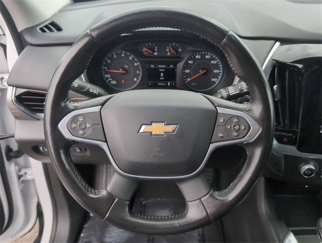 2021 Chevrolet Traverse Cloth photo 2