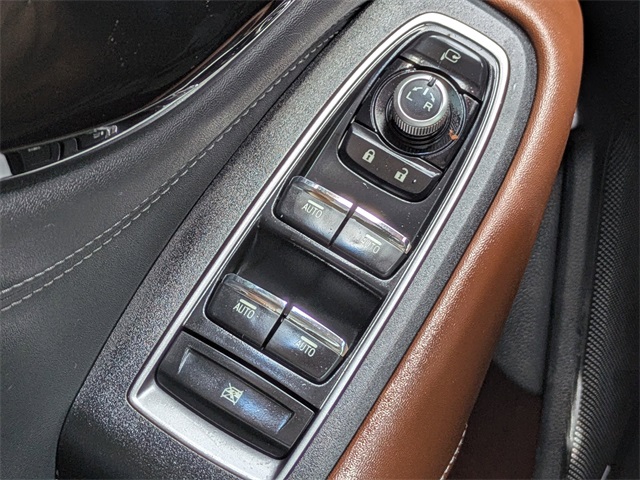 2020 Subaru Outback Touring XT photo 24