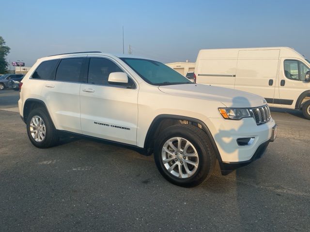 2022 Jeep Cherokee Laredo X photo 3