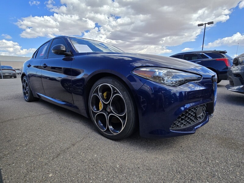 2020 Alfa Romeo Giulia Ti Sport photo 2