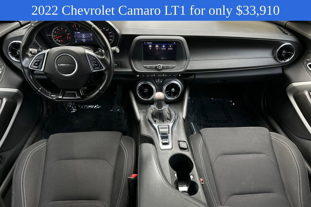 2022 Chevrolet Camaro LT1 photo 13