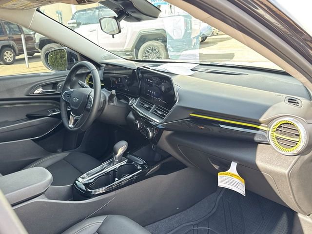 2025 Chevrolet Trax ACTIV photo 25