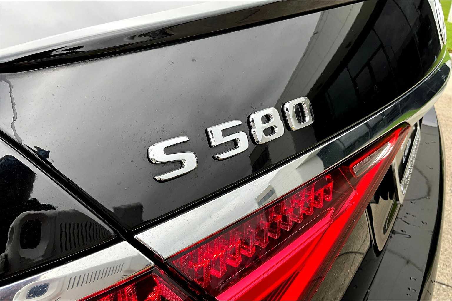 2022 Mercedes Benz S 580 4MATIC photo 8