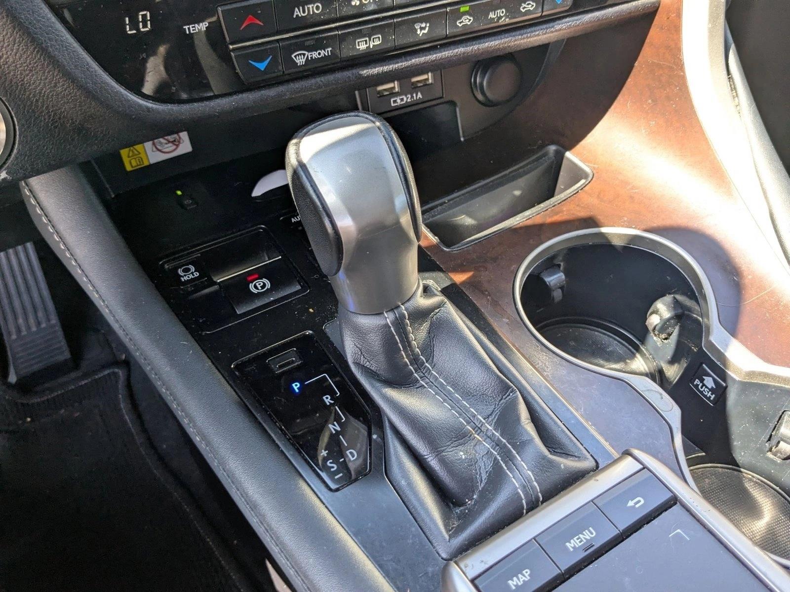 2021 Lexus RX 450h photo 11