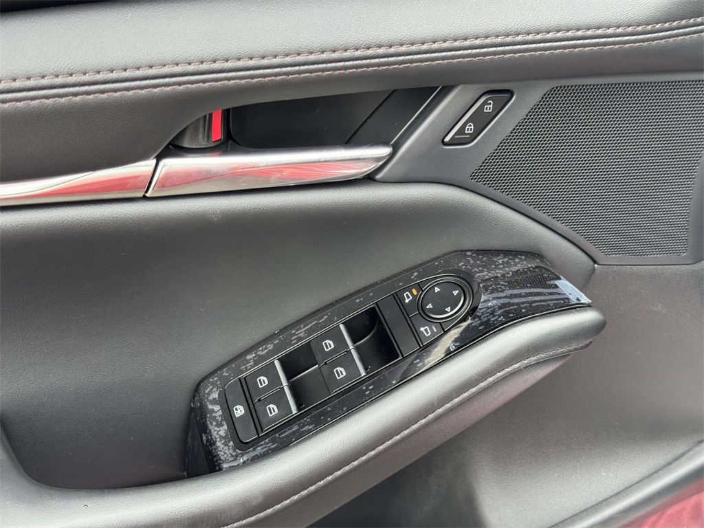 2025 Mazda Mazda3 2.5 Preferred Base photo 27
