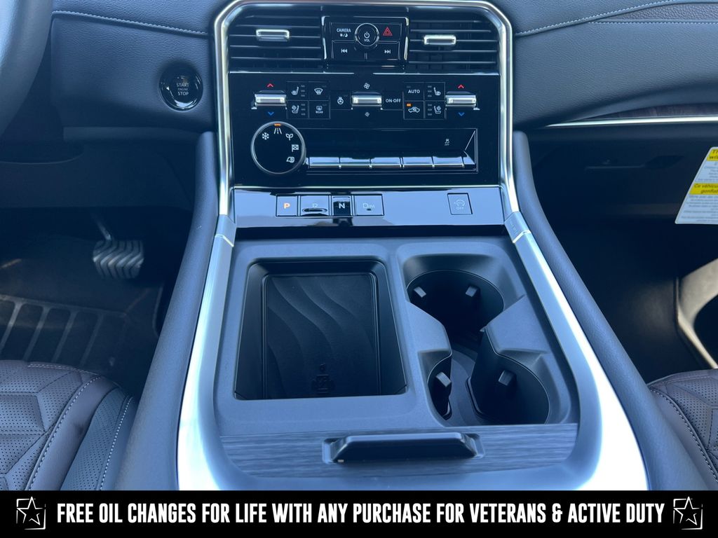 2026 Nissan Armada Platinum photo 3