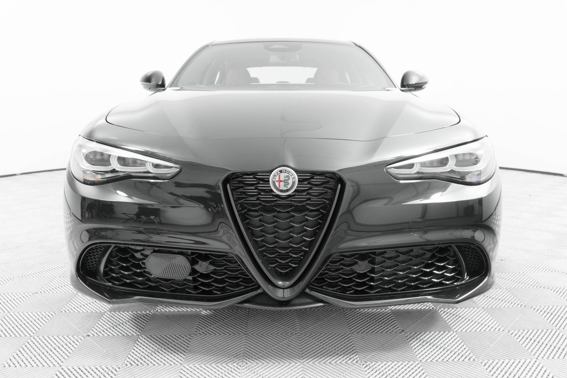 2025 Alfa Romeo Giulia SPRINT photo 2