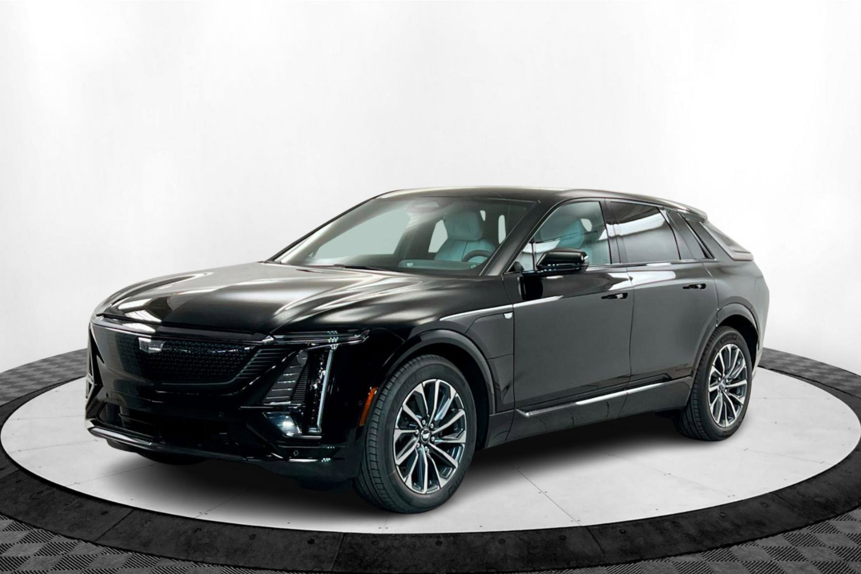 2025 Cadillac LYRIQ Sport 1