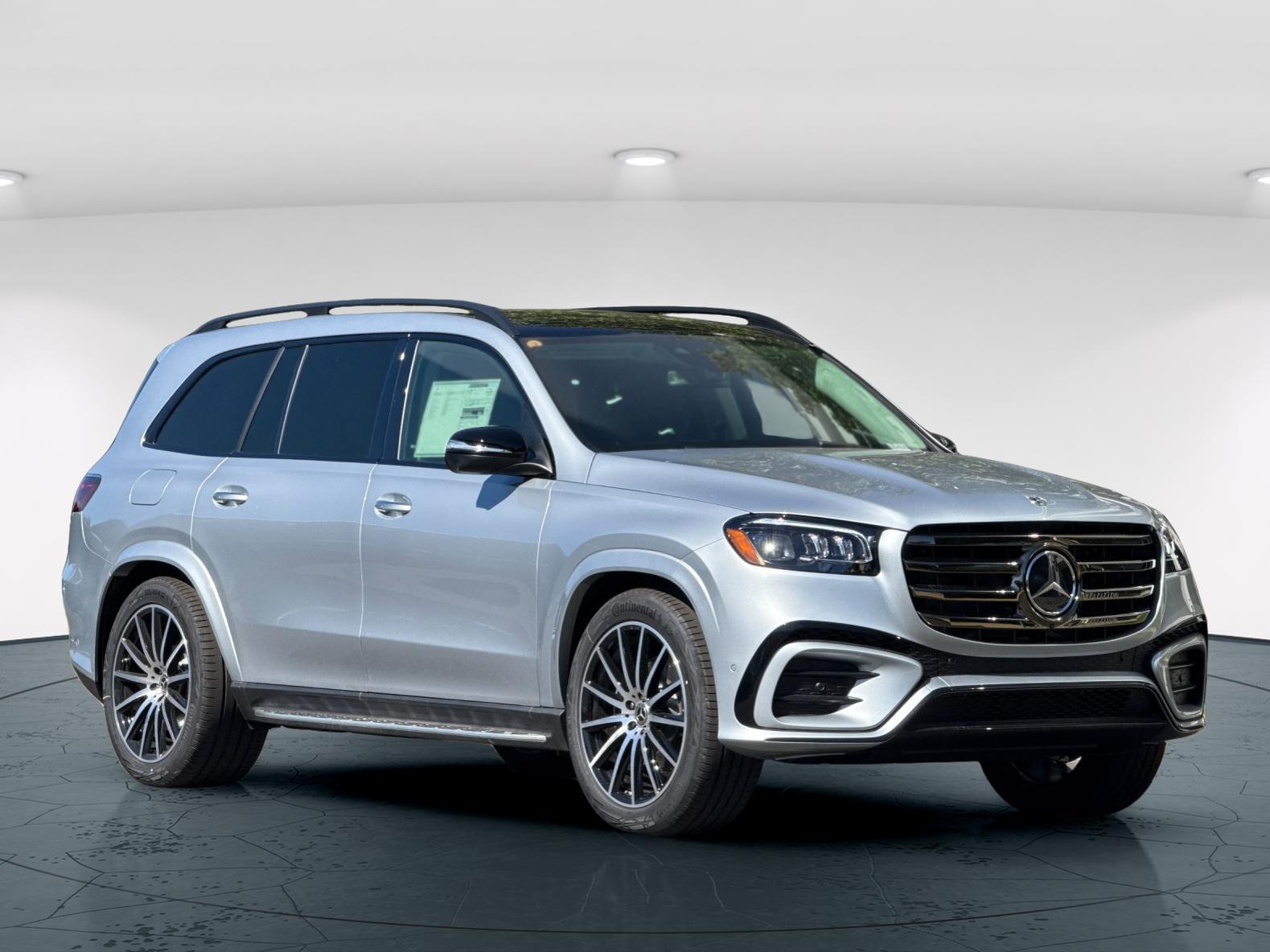 2026 Mercedes Benz GLS 450 4MATIC photo 8