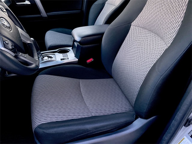 2024 Toyota 4Runner SR5 photo 4