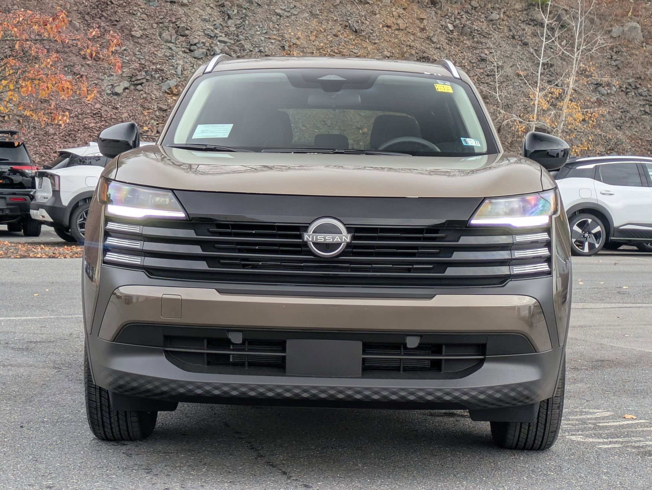 2026 Nissan Kicks SV photo 2