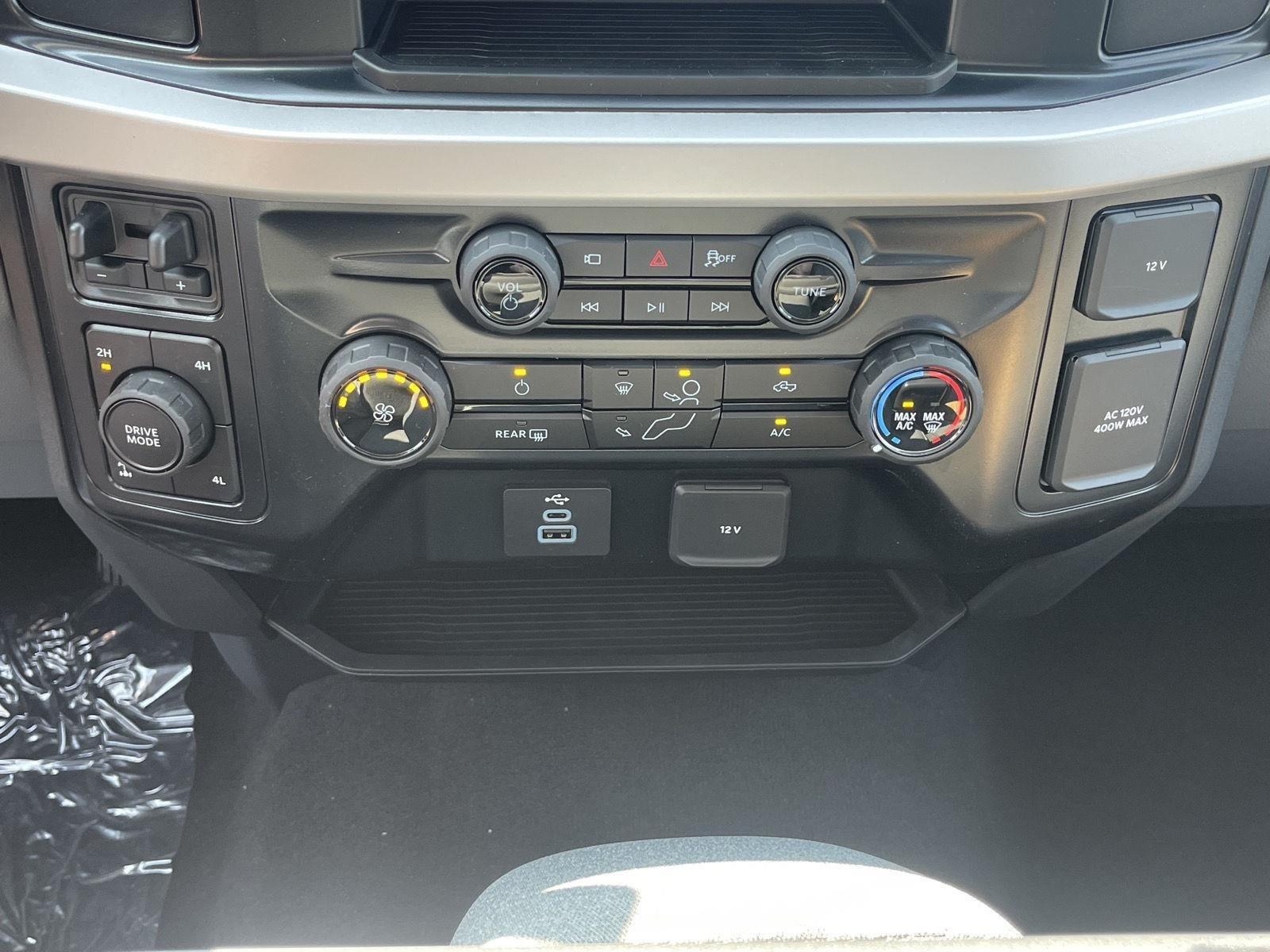 2025 Ford F-250 XLT photo 27