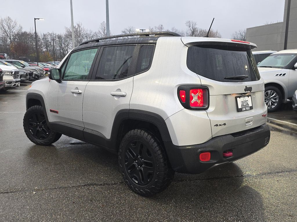 2018 Jeep Renegade Trailhawk photo 4