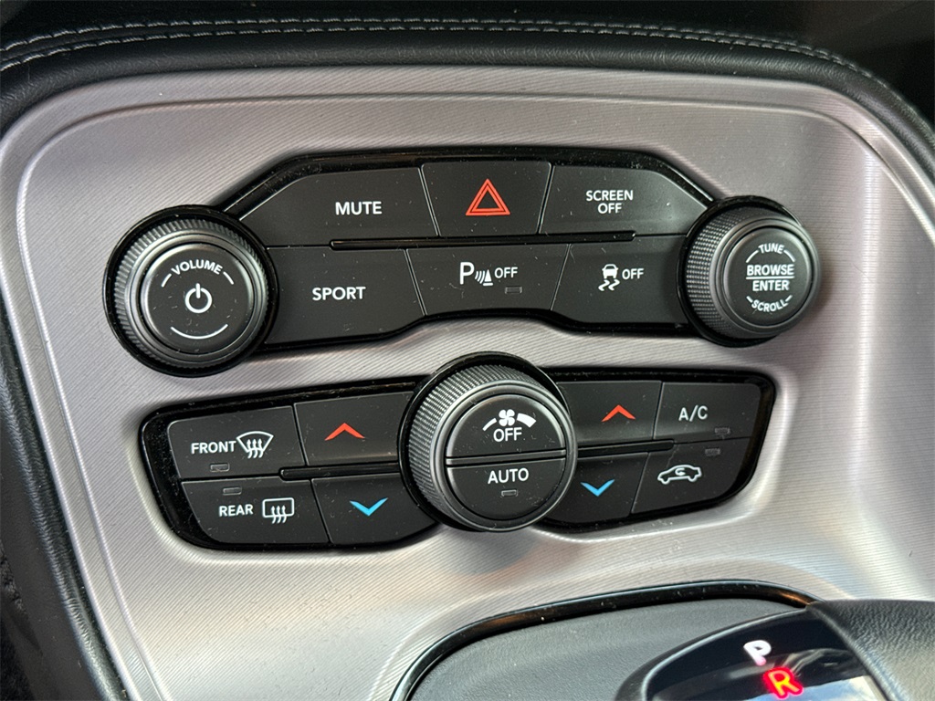 2023 Dodge Challenger R/T photo 23