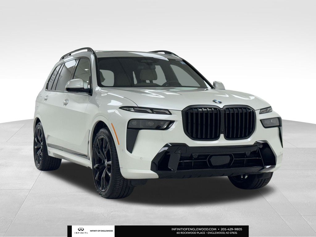 2023 Bmw X7 xDrive40i photo 2