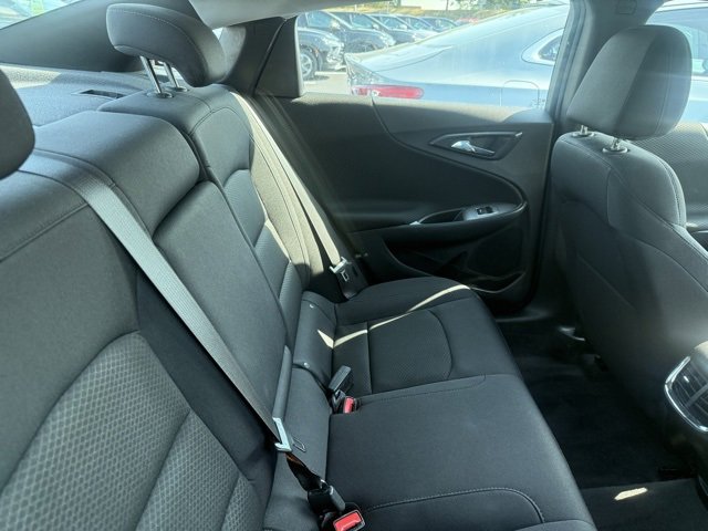 2024 Chevrolet Malibu 1LT photo 4