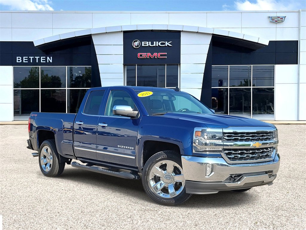 2017 Chevrolet Silverado 1500 LTZ photo 2